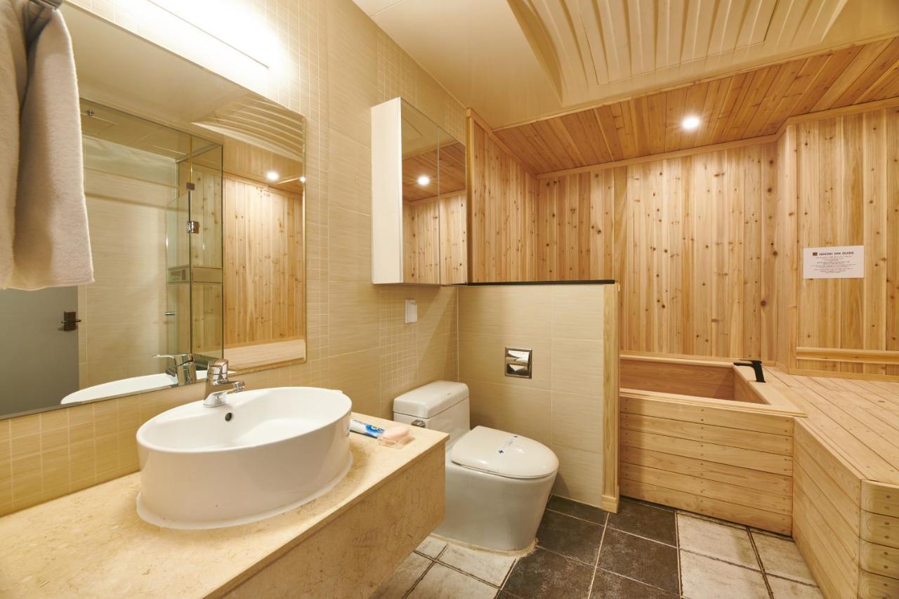 Aura Hotel Ansan Esterno foto