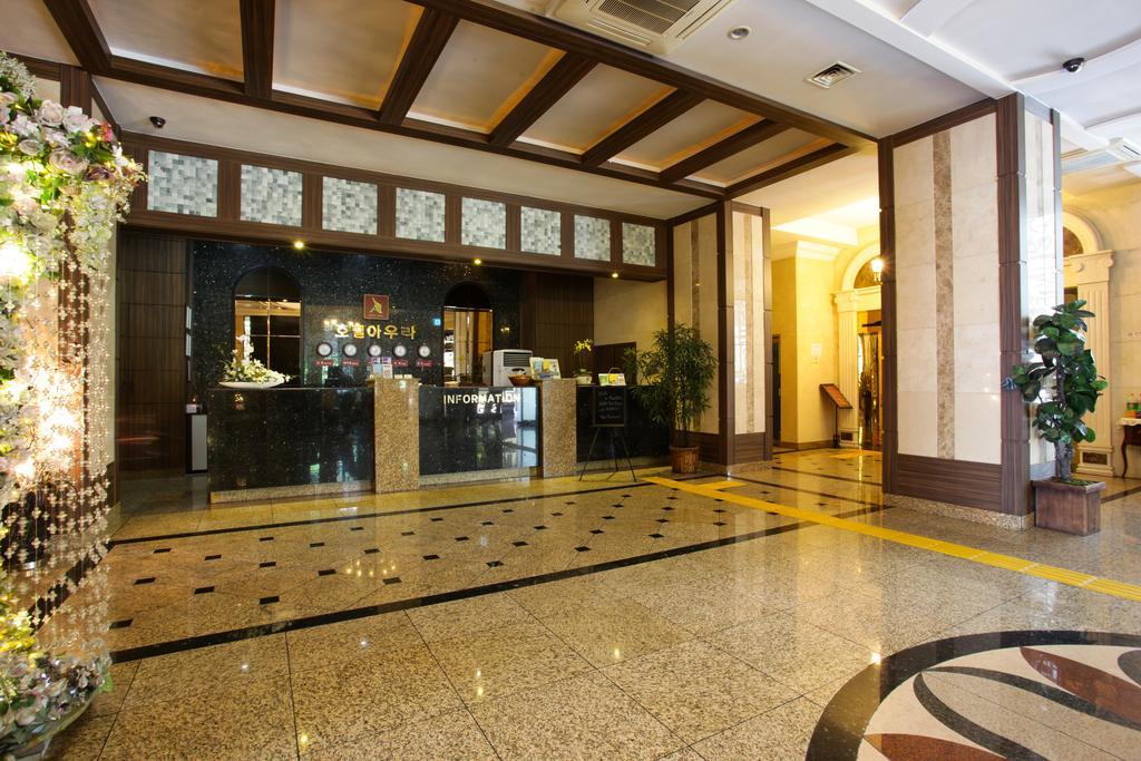 Aura Hotel Ansan Esterno foto