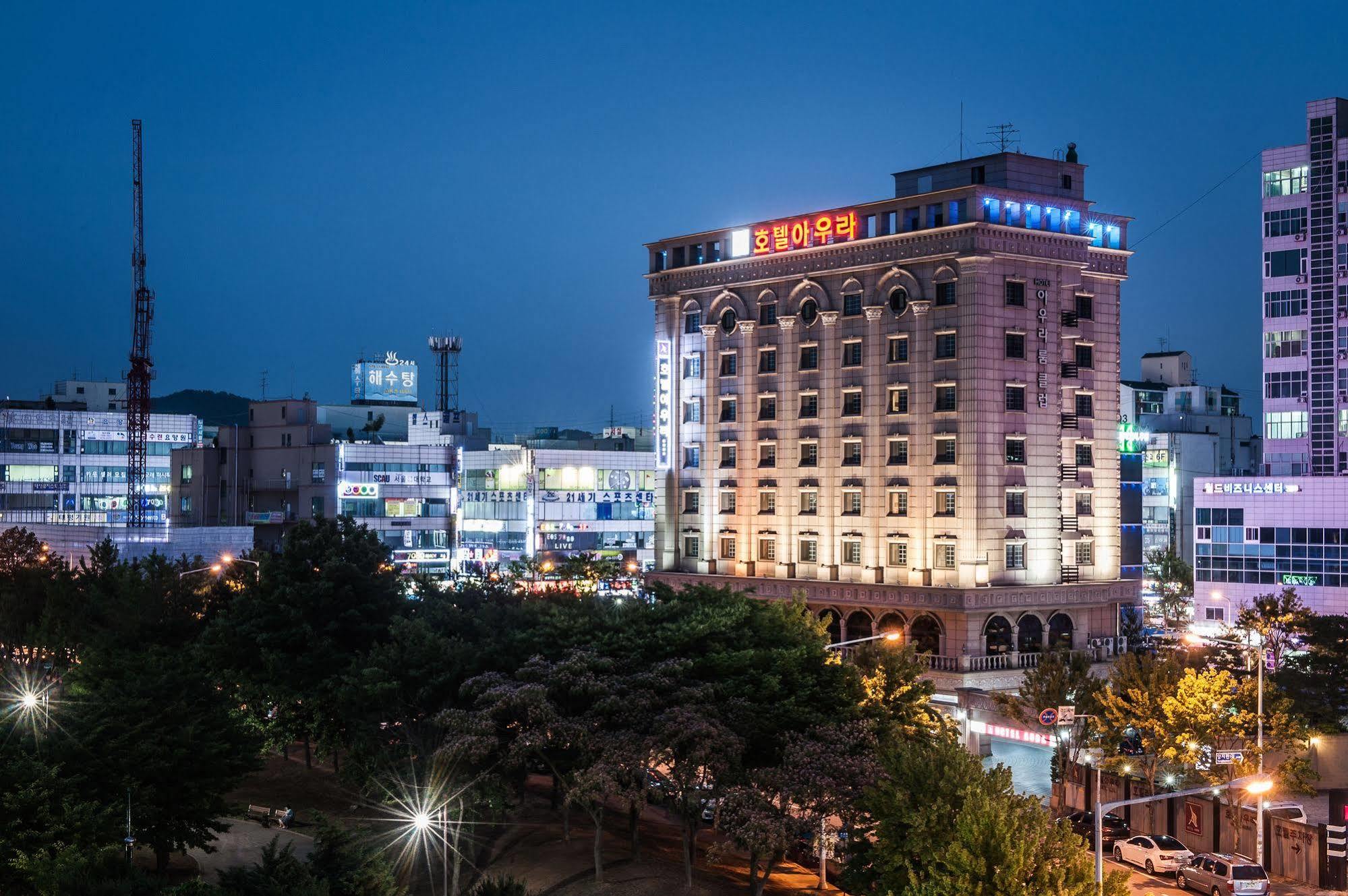 Aura Hotel Ansan Esterno foto